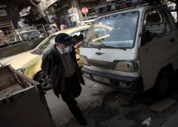 كورونا: أرقام النظام ترتفع لكن تبقى منفصلة عن الواقع