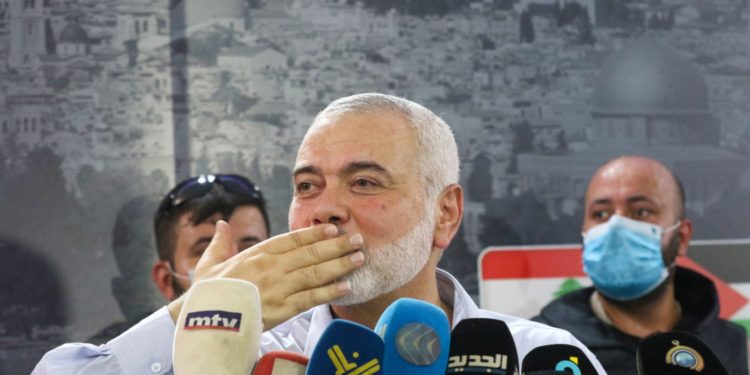 إسماعيل هنية الذي استباح لبنان واستباح المخيم