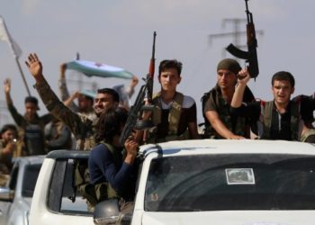 المعارضة السورية توقع قتلى وجرحى للنظام في ريف إدلب