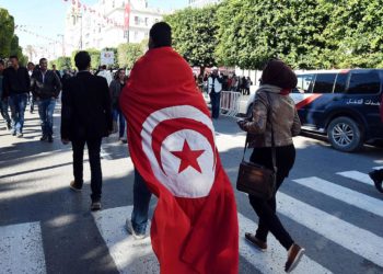 تونس، دعوةٌ للصّحوة: كيف للتحديّات الأمنيّة اللّيبيّة أن ترسُم بوادر إصلاحيّة                  لمُؤسّسة الدفاع الوطنيّة التونسيّة؟