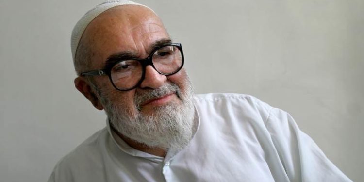 حسين علي منتظري في حوار نقد ومكاشفة للتجربة الإيرانية