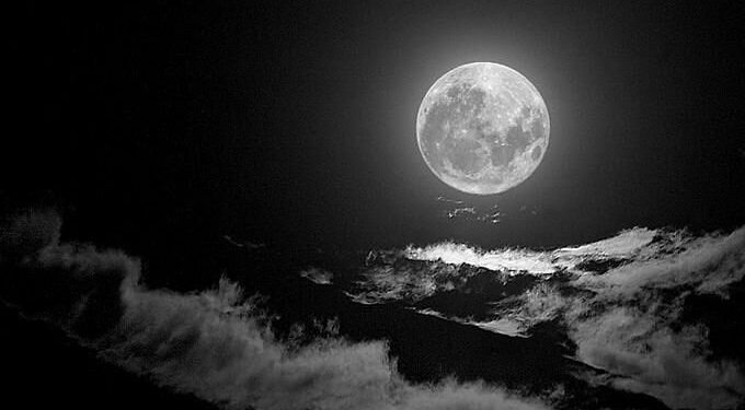 في تلك الليلة الظلماء!