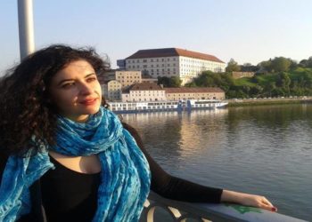 ليلى نشواتي: يجب ألا نتوقف عن رواية قصص السوريين