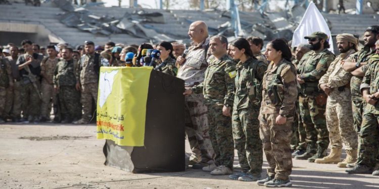 مقتل قيادي في “قسد” مع إخلائها مواقع في شرق دير الزور