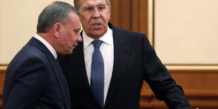 وفد روسي في دمشق: ابتزاز الأسد لاستكمال السطو على مقدرات سورية