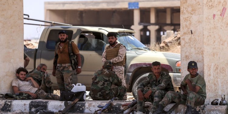 “داعش” يضرب النظام السوري شرق حماة و”حميميم” يستنفر طائراته