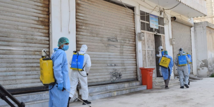 حظر تجول كلي في مناطق الإدارة الكردية شرقي سورية بسبب كورونا