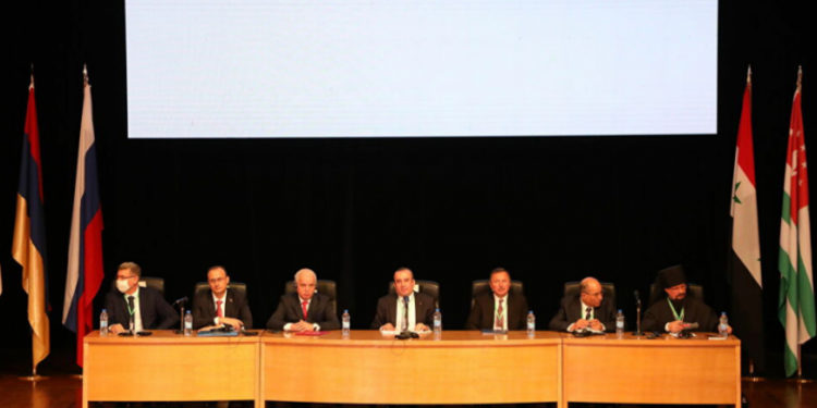 صحيفة هولندية تفضح مزاعم نظام الأسد حول عودة اللاجئين السوريين