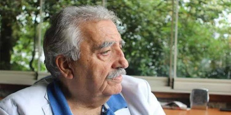 أنا ومنصور الأتاسي.. والحزب