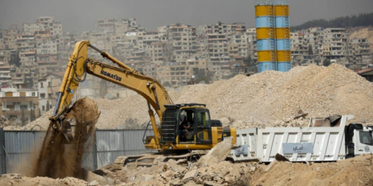 روسيا ونظام الأسد: تفاهم على إدارة الإسكان وتشاركية في الأرباح