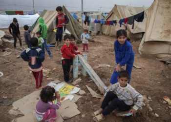 أطفال مخيمات اللجوء ليسوا حداثويين ولا تراثيين