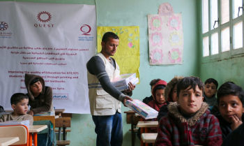 التعليم في ريف حمص.. مدارس مدمرة ومدرسون مهجّرون وتدريس فاشل