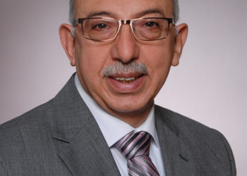 أسامة العاشور:       المذكرات تعكس نظرة جزئية للواقع بالضرورة ولا تستطيع أن تحيط به