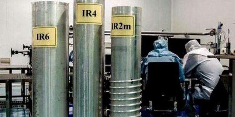 متى تبدأ إيران بالنّزول عن الشّجرة؟