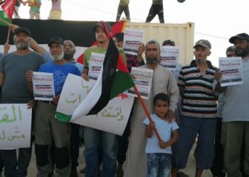 هكذا تلقى فلسطينيو سورية إعلان عباس عن مواعيد الانتخابات