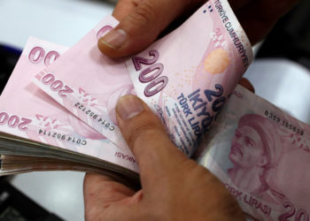 الاقتصاد والليرة في تركيا، إلى أين؟
