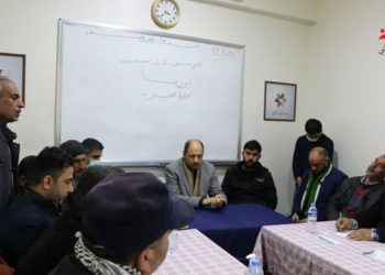 جلسة حوارية في منتدى الحوار الوطني في اعزاز