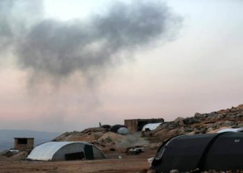 قصف عنيف على إدلب. محاولة لتهجير السكان