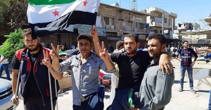 ترجمتُ رايتَها إلى أمّ اللغاتِ