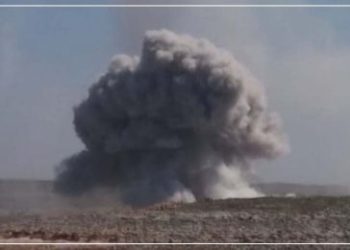 سورية:  مسلحون يهاجمون حاجزاً للنظام وتعزيزات “الحرس الثوري” تصل إلى دير الزور