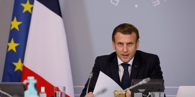 استراتيجية ماكرون لإنهاء “الجمهوريين”: البدء من الانتخابات الإقليمية