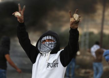 انتفاضة وعرب