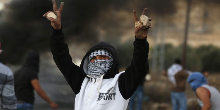 انتفاضة وعرب