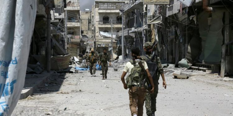 تصعيد في عفرين السورية ومقتل قيادي في “قسد” على حاجز