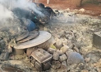 سورية: حريق يلتهم خياماً للنازحين السوريين غرب إدلب