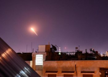 “قواعد اللعبة تتغير” في سورية.. ثلاث رسائل “إسرائيلية” للأسد