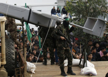 ما بين حماس وحزب الله من تشابه وتباعد