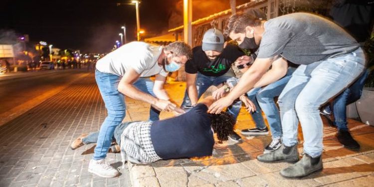 من البحر الى النهر..كأنها ولادة فلسطينية جديدة