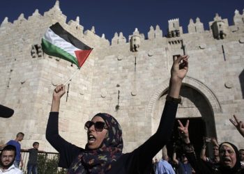 اصفعوا قياداتكم الضالة