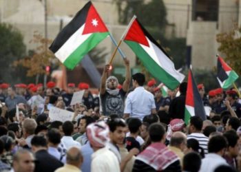 أيار.. والموجة الثالثة من الربيع