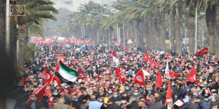 الديمقراطية كمدخل للوحدة