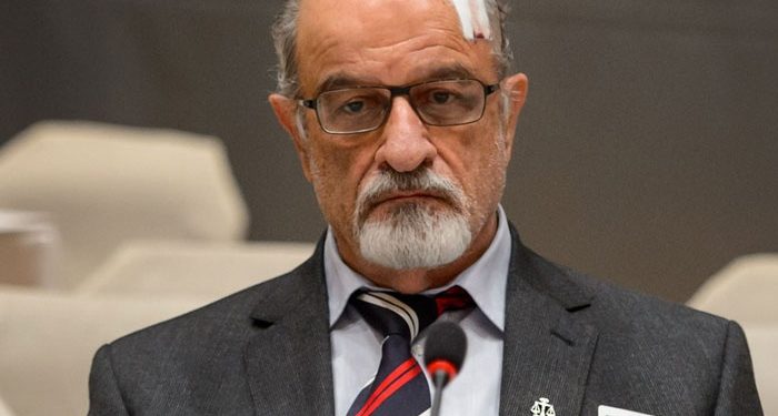 الكلام من فضة والسكوت من ذهب!