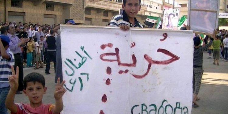 درعا: النظام يقصف المنازل ليهجر السكان