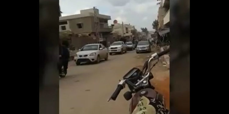 مقاومة شعبية في درعا: اشتباكات شرسة تعطّل اجتياح النظام