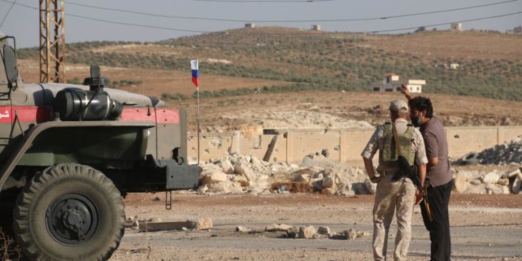 “اللواء الثامن” و”الشرطة الروسية” يدخلان الأحياء المحاصرة في درعا بهدف فض الاشتباك والتفاوض