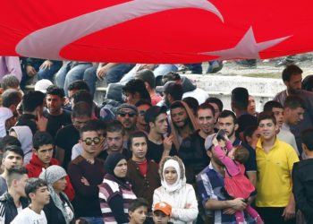 تركيا وامتحان اللاجئين السوريين