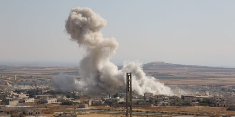 غارات روسية على إدلب واللاذقية وتحضيرات لحملة ضد “داعش” في البادية السورية