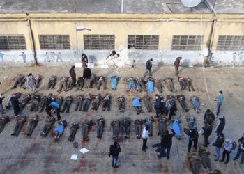 مشاهد محرقة لجثامين مئات المعتقلين نفذتها قوات النظام السوري تشعل غضباً واسعاً