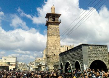 معسكر الحرب محوره الفرقة الرابعة وميليشيات إيران