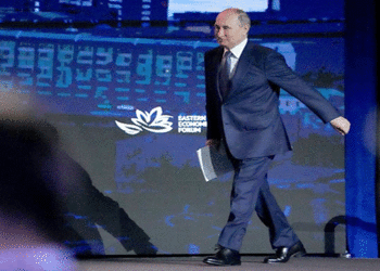 هل يتخلى بوتين عن وزيري الخارجية والدفاع؟ لماذا يخوض الوزيران الانتخابات البرلمانية وما أسباب إبعاد ميدفيديف عن قائمة مرشحي الحزب الحاكم؟