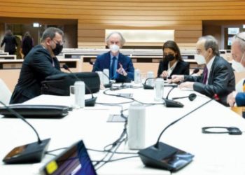 «الدستورية السورية» تطلق عملية صياغة دستور جديد للبلاد تفاؤل روسي ودعوات للسوريين لتحمل «مسؤولية اللحظة الحاسمة»