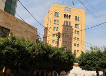 السعودية “تعود” إلى لبنان: هنا المعركة مع إيران