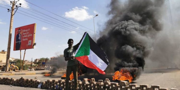 هل من صفقة تحل المأزق السوداني؟