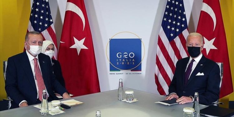 انتهاء اللقاء المغلق بين “أردوغان” و”بايدن” في روما.. على ماذا اتفقا؟