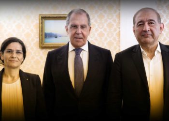 تباين مواقف الأحزاب الكردية من وساطة روسية مع دمشق التهديدات التركية توحد الجهات السياسية شرق الفرات