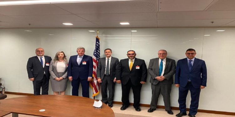 هل هناك من يستهدف رواد الثورة السورية بالولايات المتحدة؟